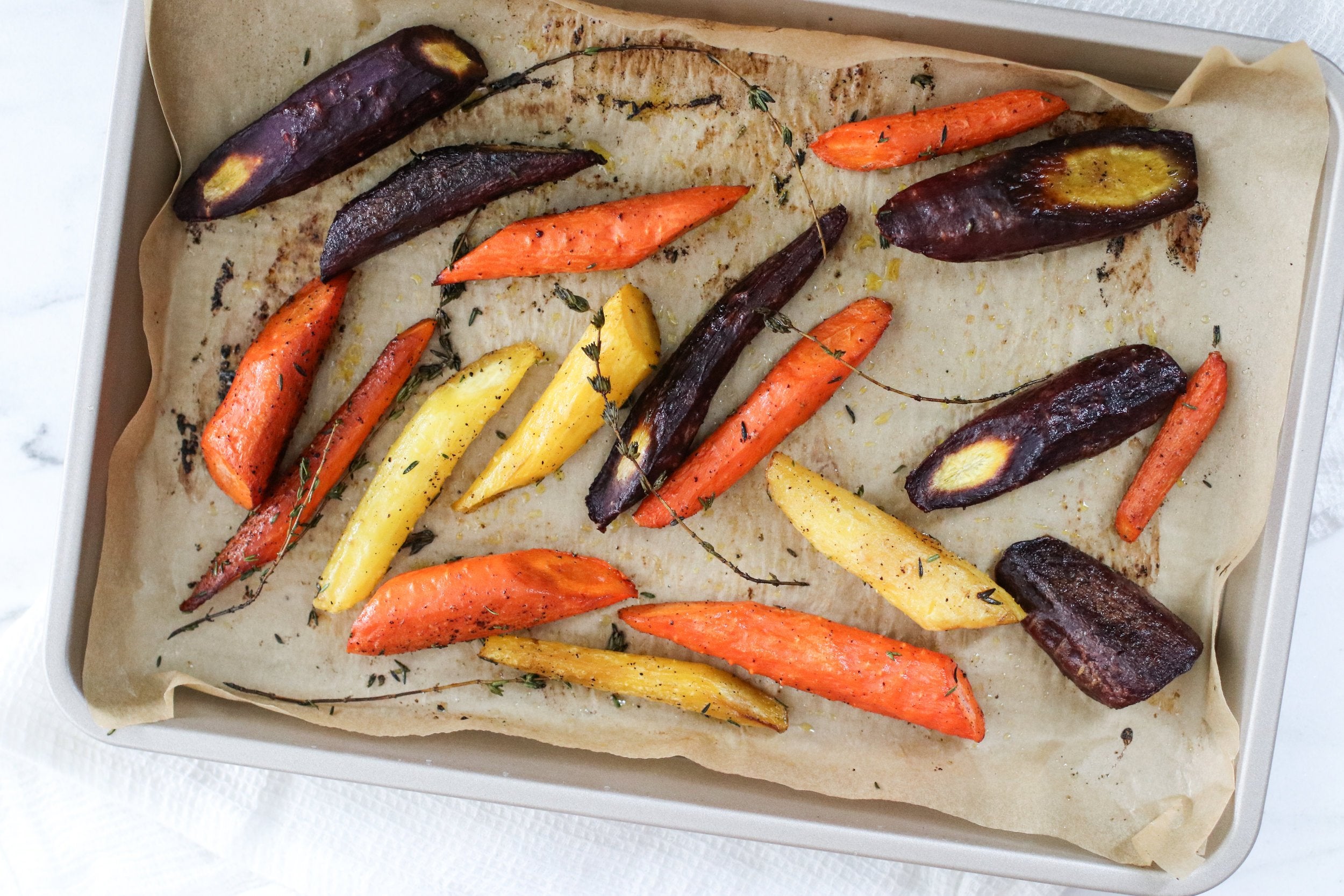 Honey & Thyme Roasted Carrots – Sarah Wragge Wellness
