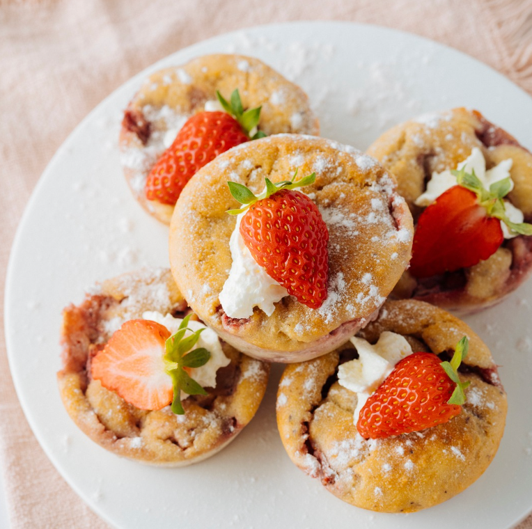 Strawberry & Cream Muffins