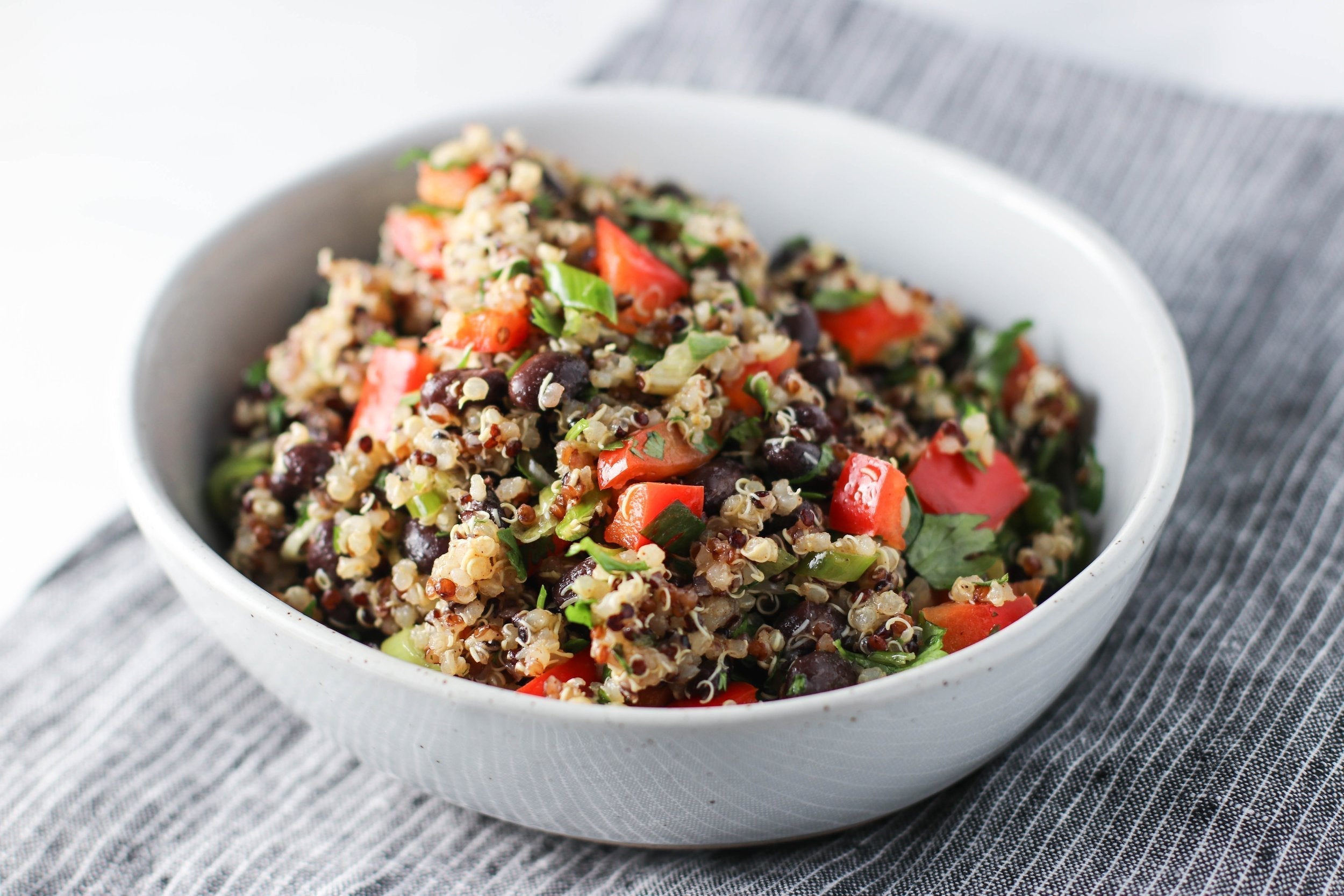 Southwest Quinoa Salad – Sarah Wragge Wellness