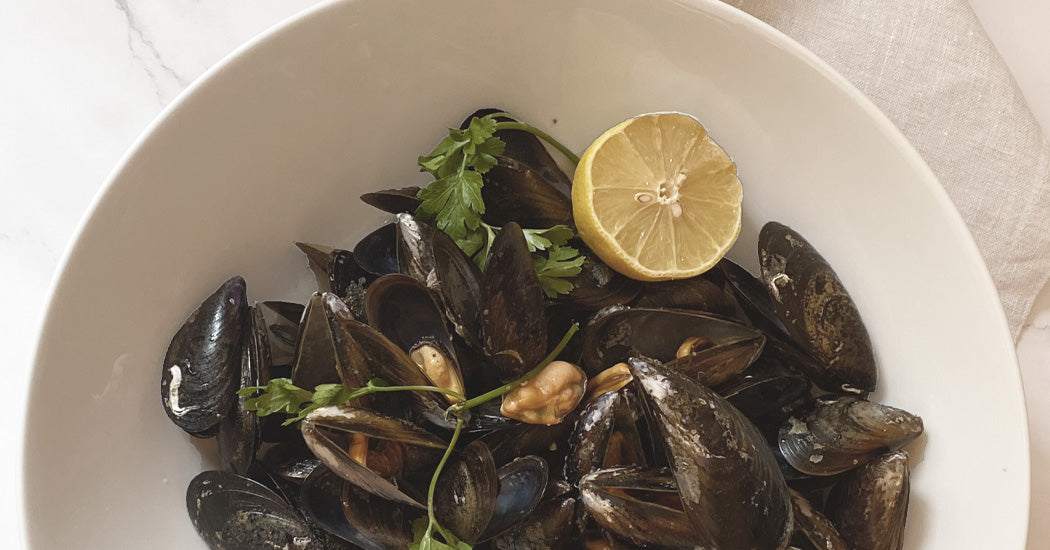 Sauteed Mussels with Garlic