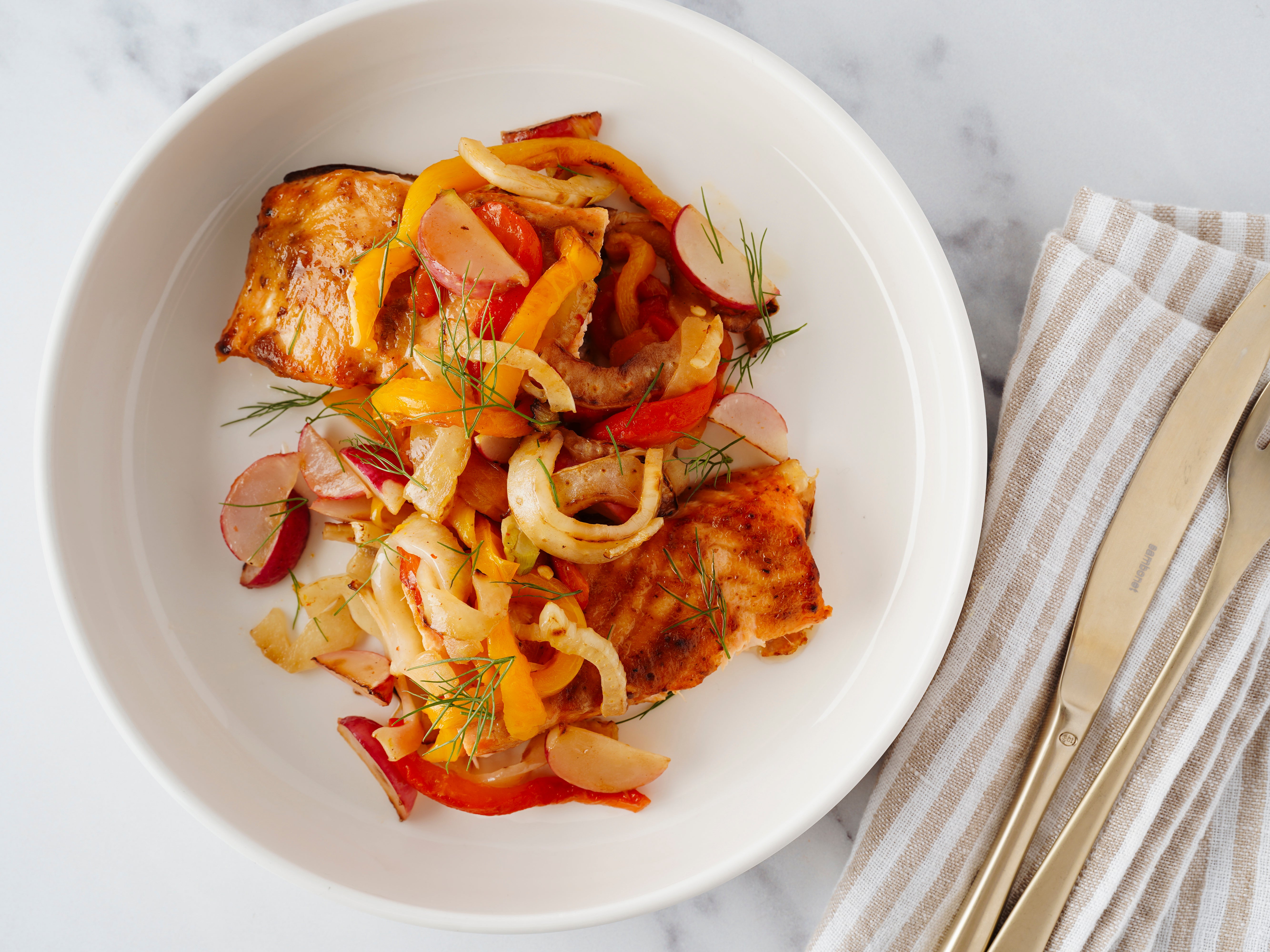 Baked Salmon With Roasted Veggies – Sarah Wragge Wellness